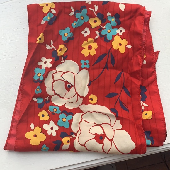 Lulu Guinness Scarf - Picture 1 of 13